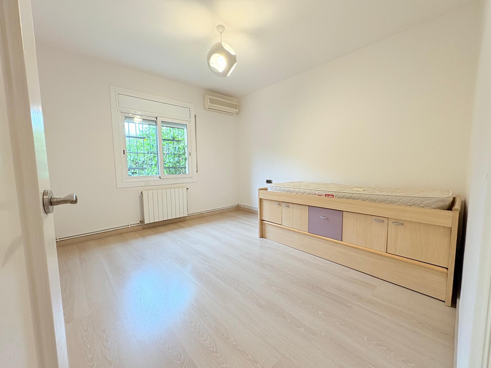 Imagen 21 Casa en venta en Barberà Del Vallès / Ca n esteper-can gorgs