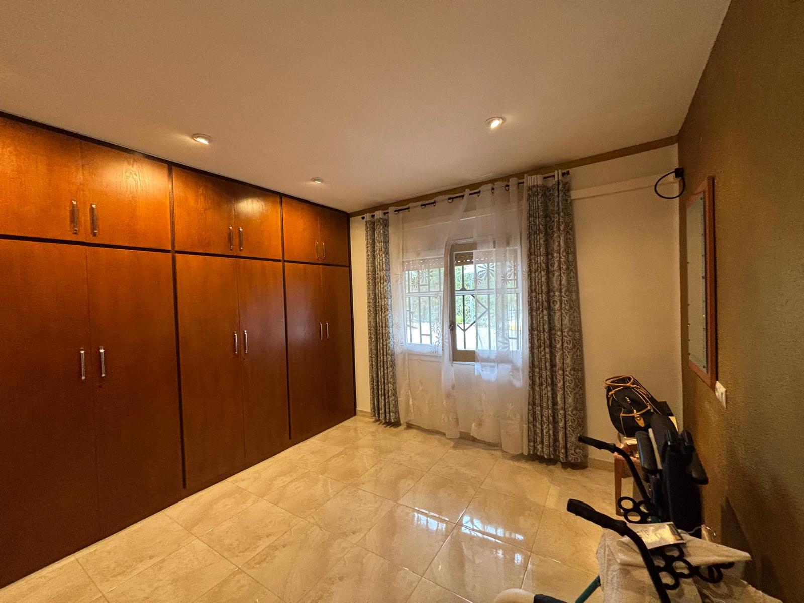 Imagen 11 Casa en venta en Sant Quirze Del Vallès / En el corazón de Sant Quirze del Vallés.