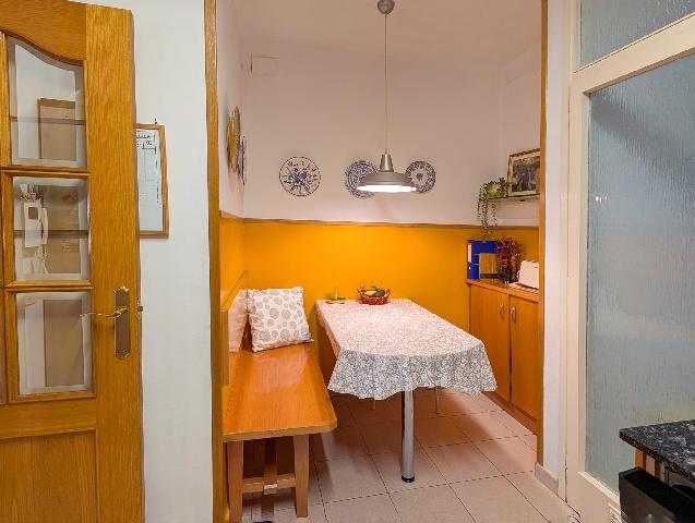 Imagen 3 Inmueble 291646 - Piso en venta en Sabadell / Junto a Rambla.