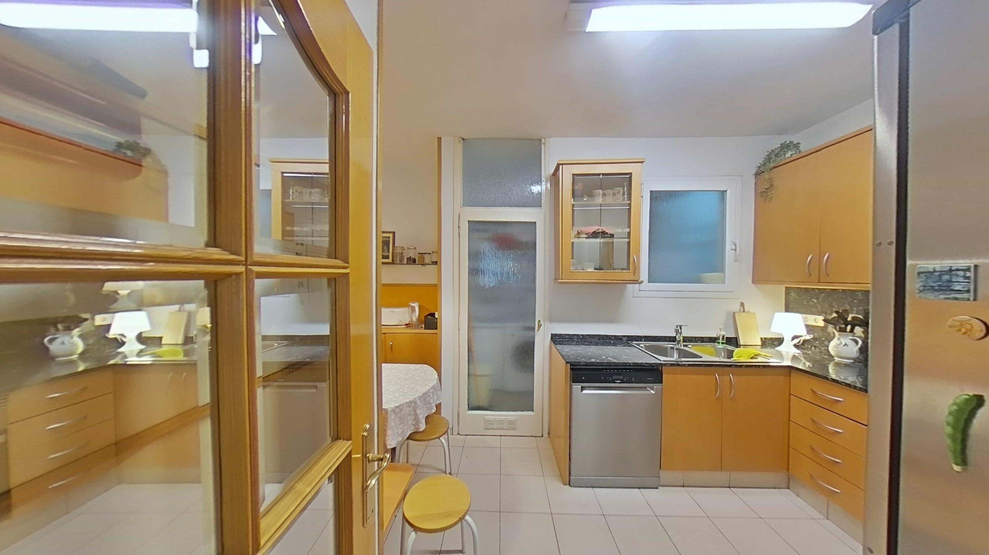 Imagen 5 Piso en venta en Sabadell / Junto a Rambla.