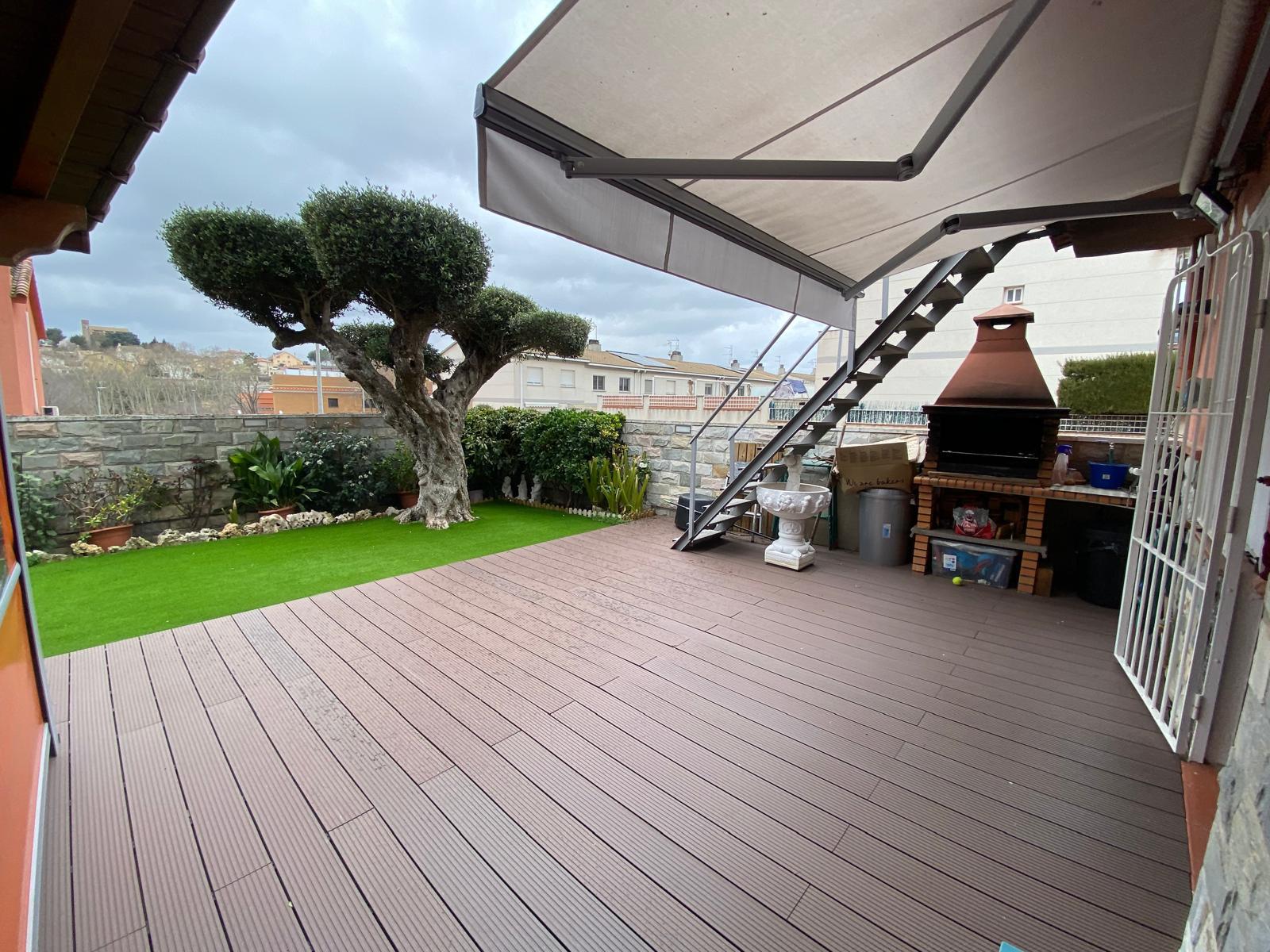 Imagen 1 Casa en venta en Polinyà / Polinya al lado del pabellón deportivo 