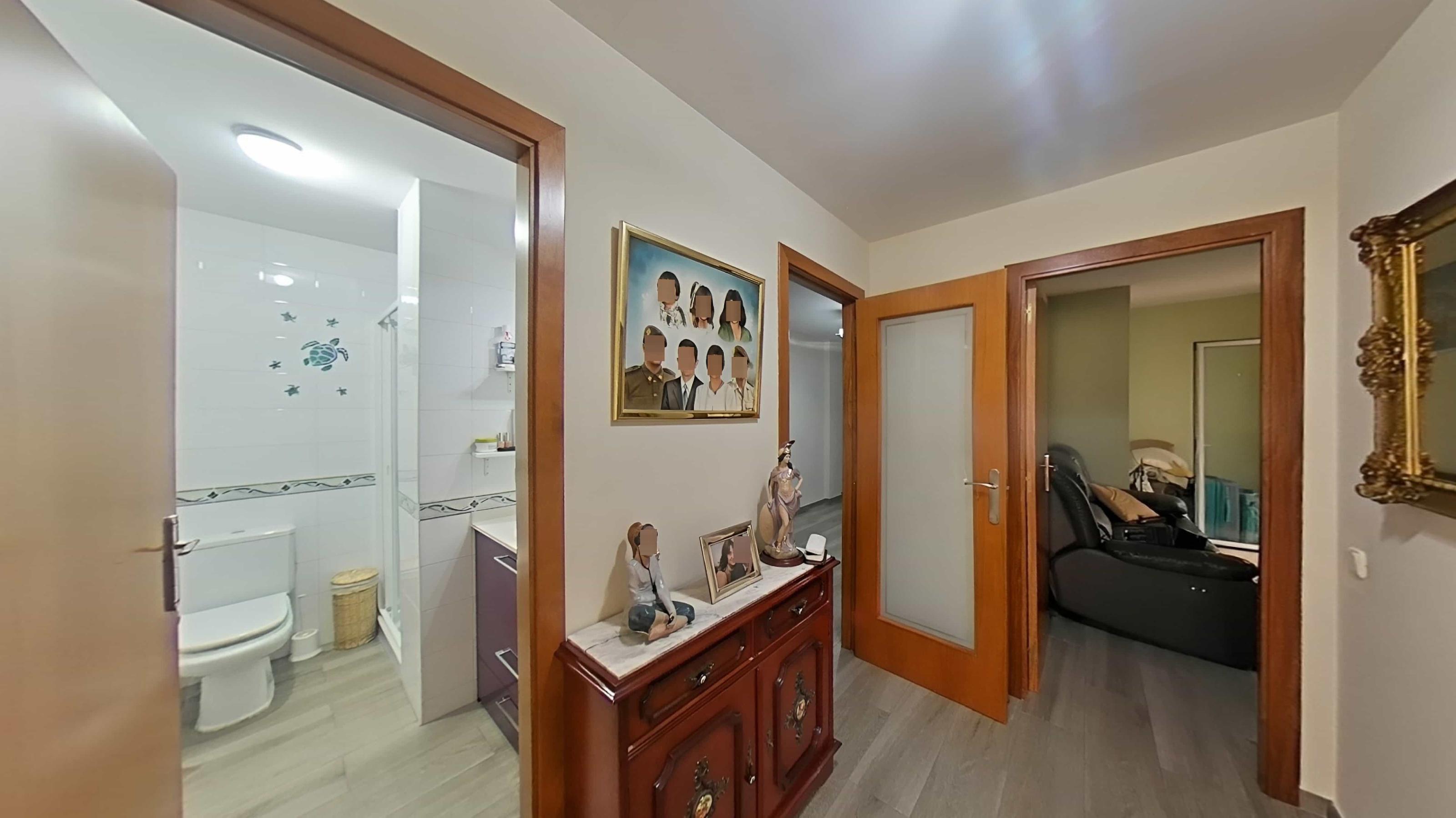 Imagen 18 Planta Baja en venta en Castellar Del Vallès / Junto a  Escola Emili Carles-Tolrà