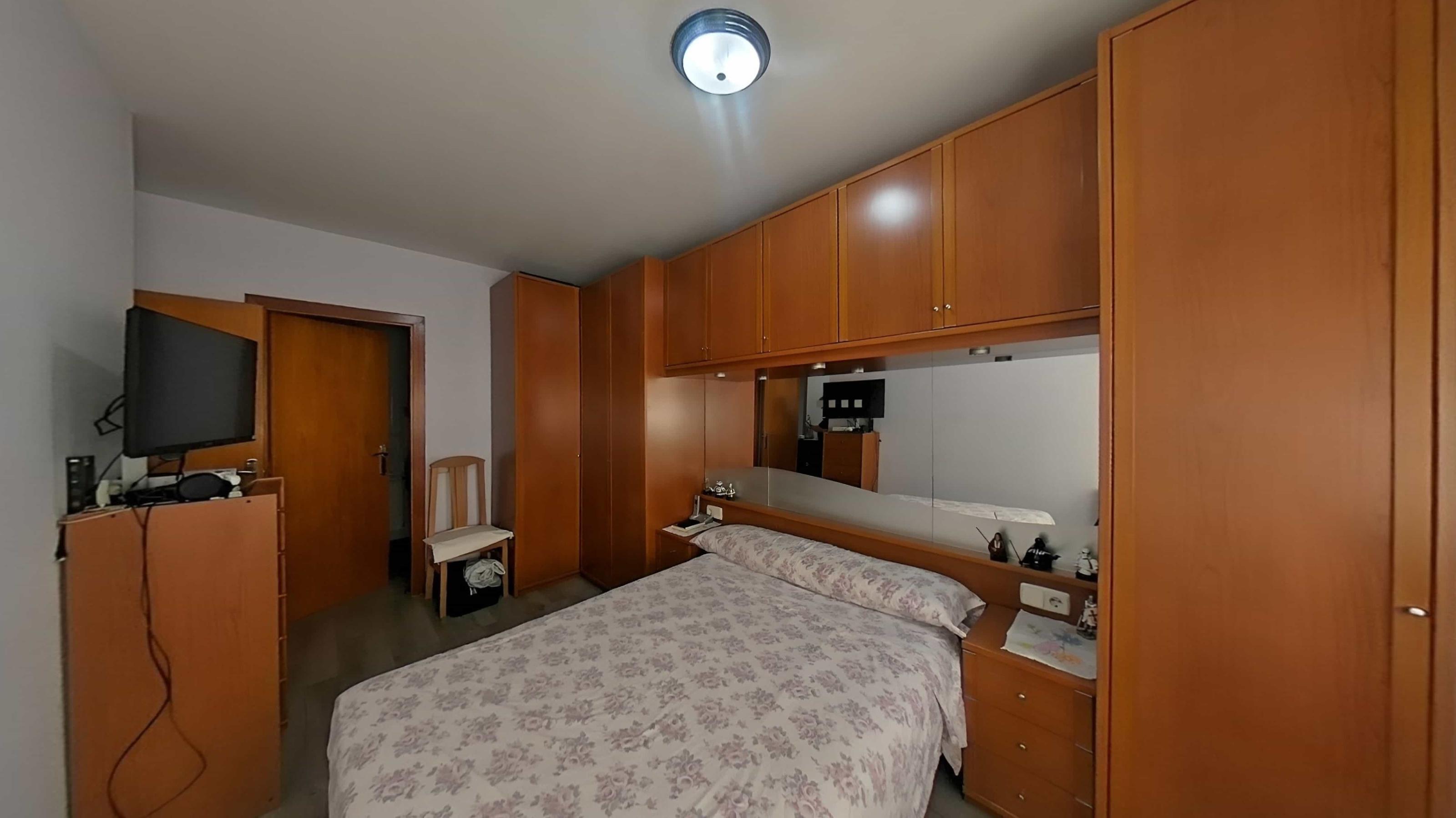 Imagen 24 Planta Baja en venta en Castellar Del Vallès / Junto a  Escola Emili Carles-Tolrà