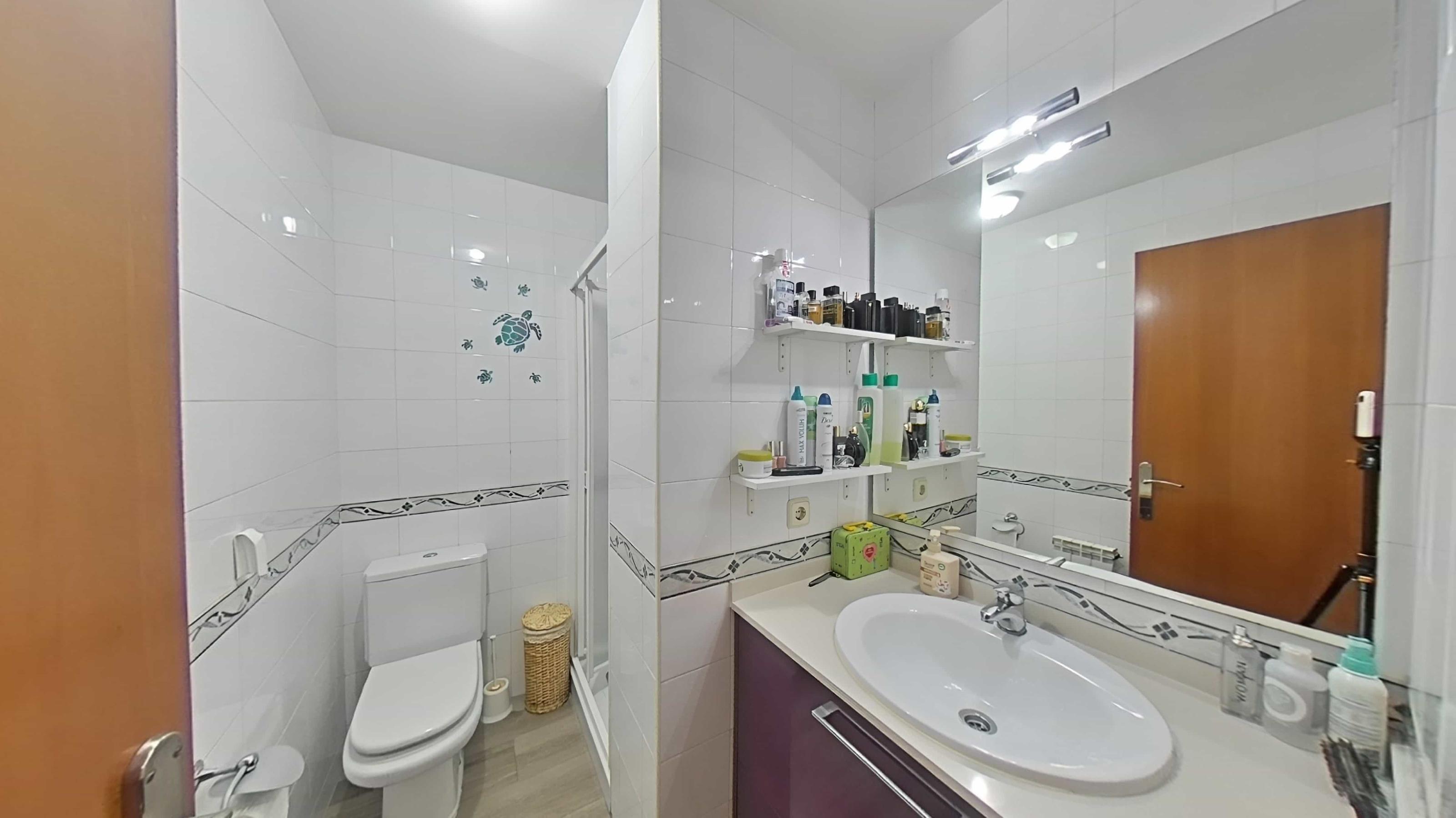 Imagen 19 Planta Baja en venta en Castellar Del Vallès / Junto a  Escola Emili Carles-Tolrà