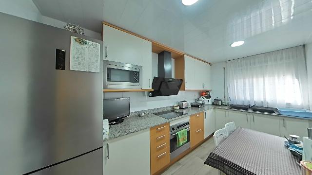 Imagen 10 Inmueble 296597 - Planta Baja en venta en Castellar Del Vallès / Junto a  Escola Emili Carles-Tolrà