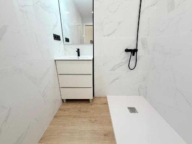 Imagen 12 Inmueble 296774 - Piso en venta en Sabadell / Junto al Passeig Almogavars