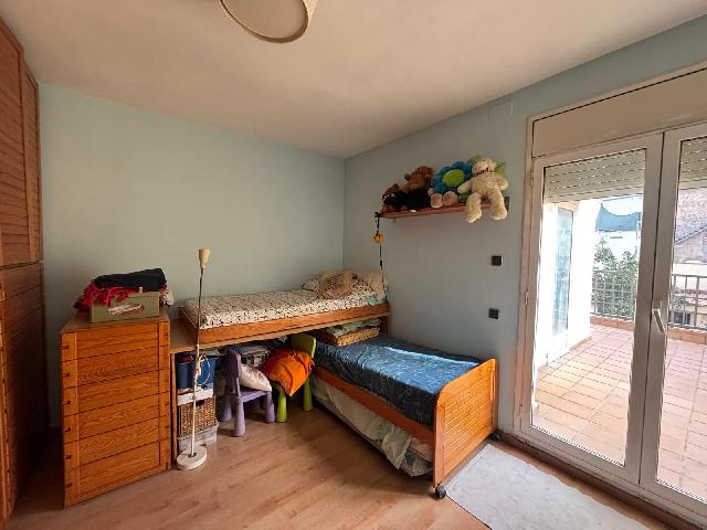 Imagen 18 Inmueble 297144 - Casa Adosada en venta en Sabadell / Zona centro junto todos lo servicios y transporte.