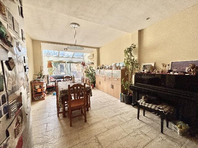 Imagen 35 Inmueble 297144 - Casa Adosada en venta en Sabadell / Zona centro junto todos lo servicios y transporte.