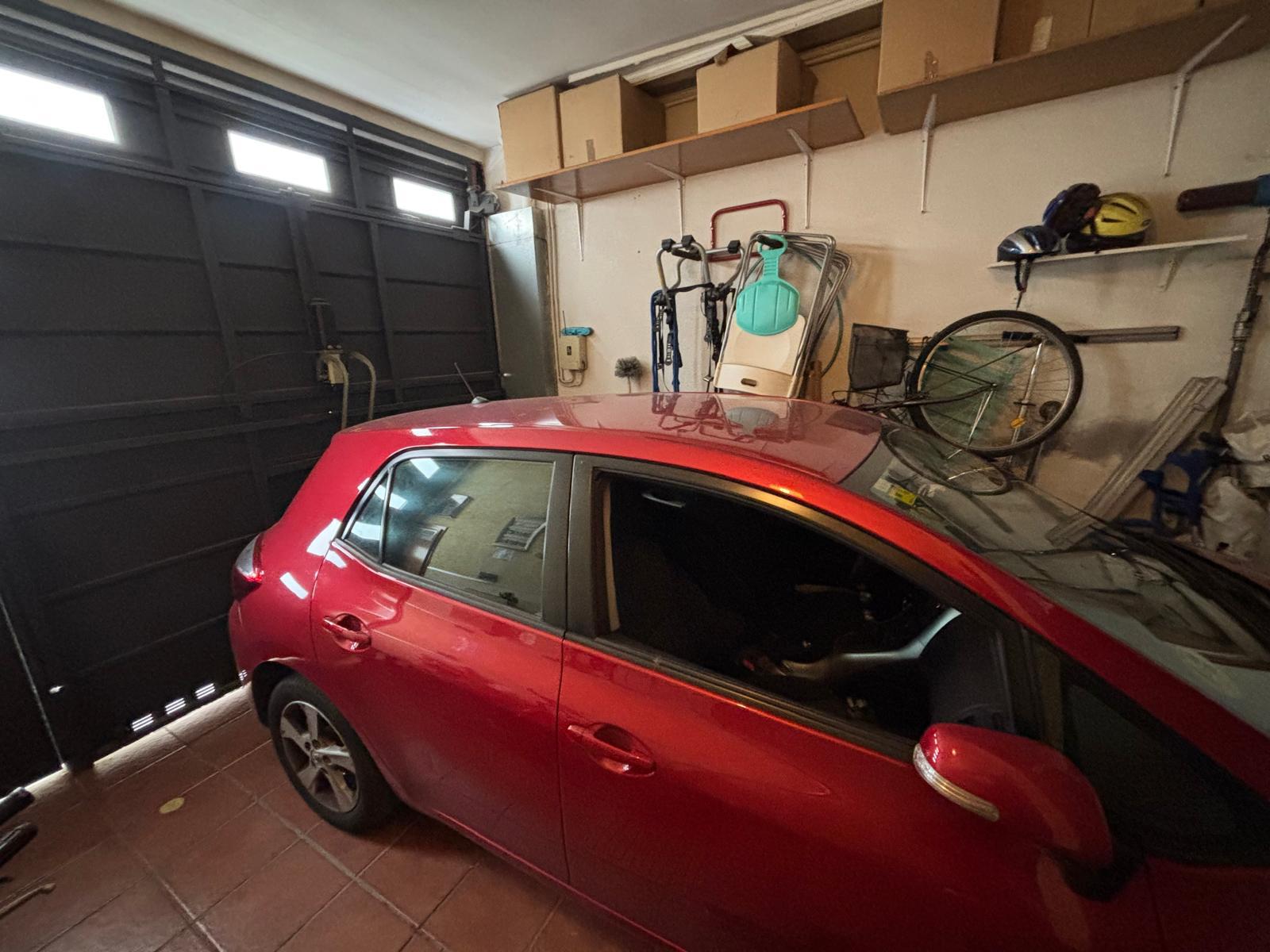 Imagen 32 Casa Adosada en venta en Sabadell / Zona centro junto todos lo servicios y transporte.