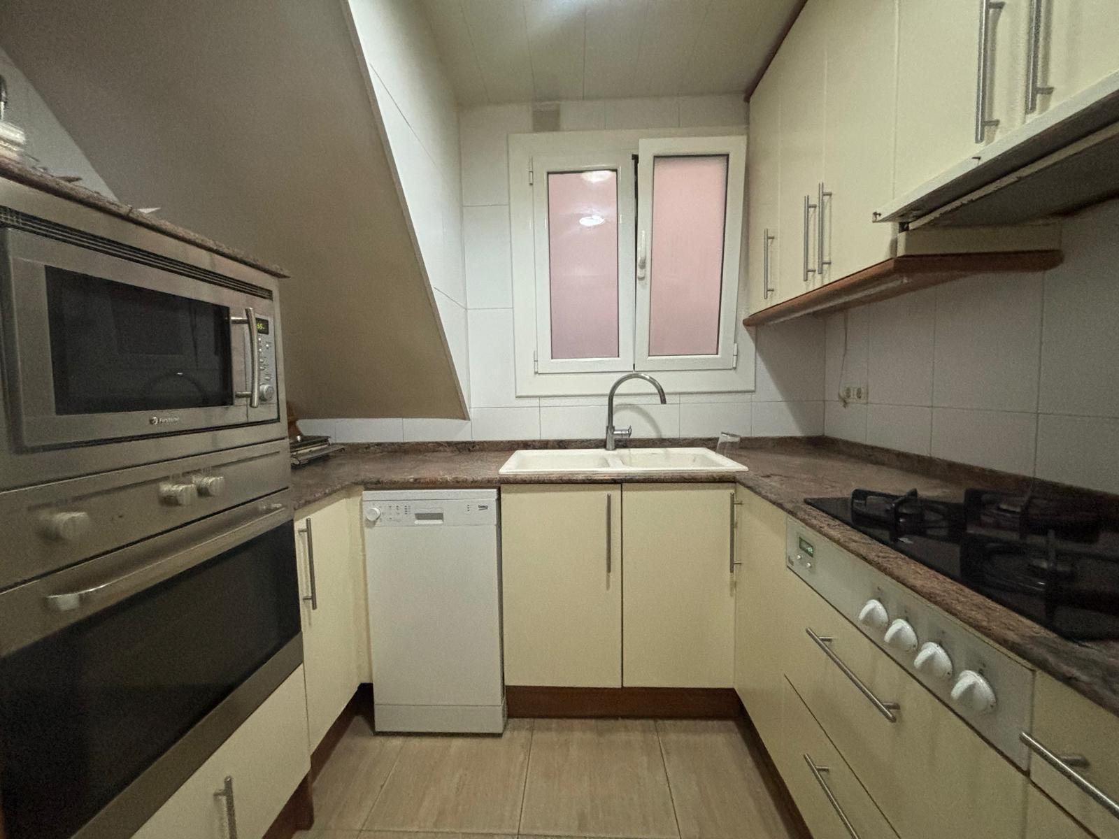 Imagen 4 Casa en venta en Sabadell / Junto Pl. Marcet y muy cerca de Hospital Taulí