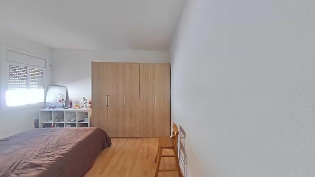 Imagen 9 Inmueble 299932 - Piso en venta en Sabadell / Al lado del colegio Ribatallada