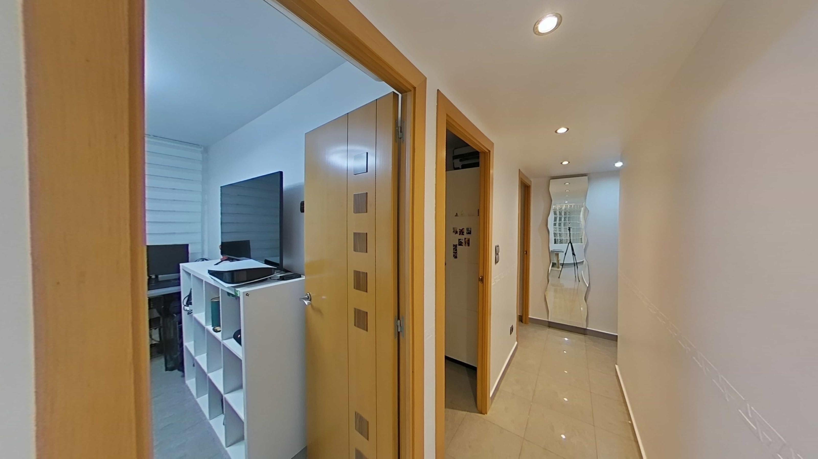 Imagen 22 Piso en venta en Barberà Del Vallès / A  3 minutos del ajuntamiento de barbera del valles 