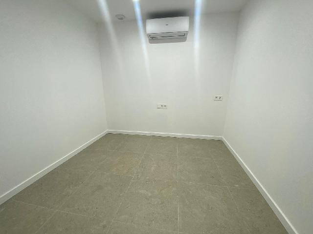 Imagen 7 Inmueble 300343 - Planta Baja en venta en Sabadell / Al lado del colegio Escola Pia 