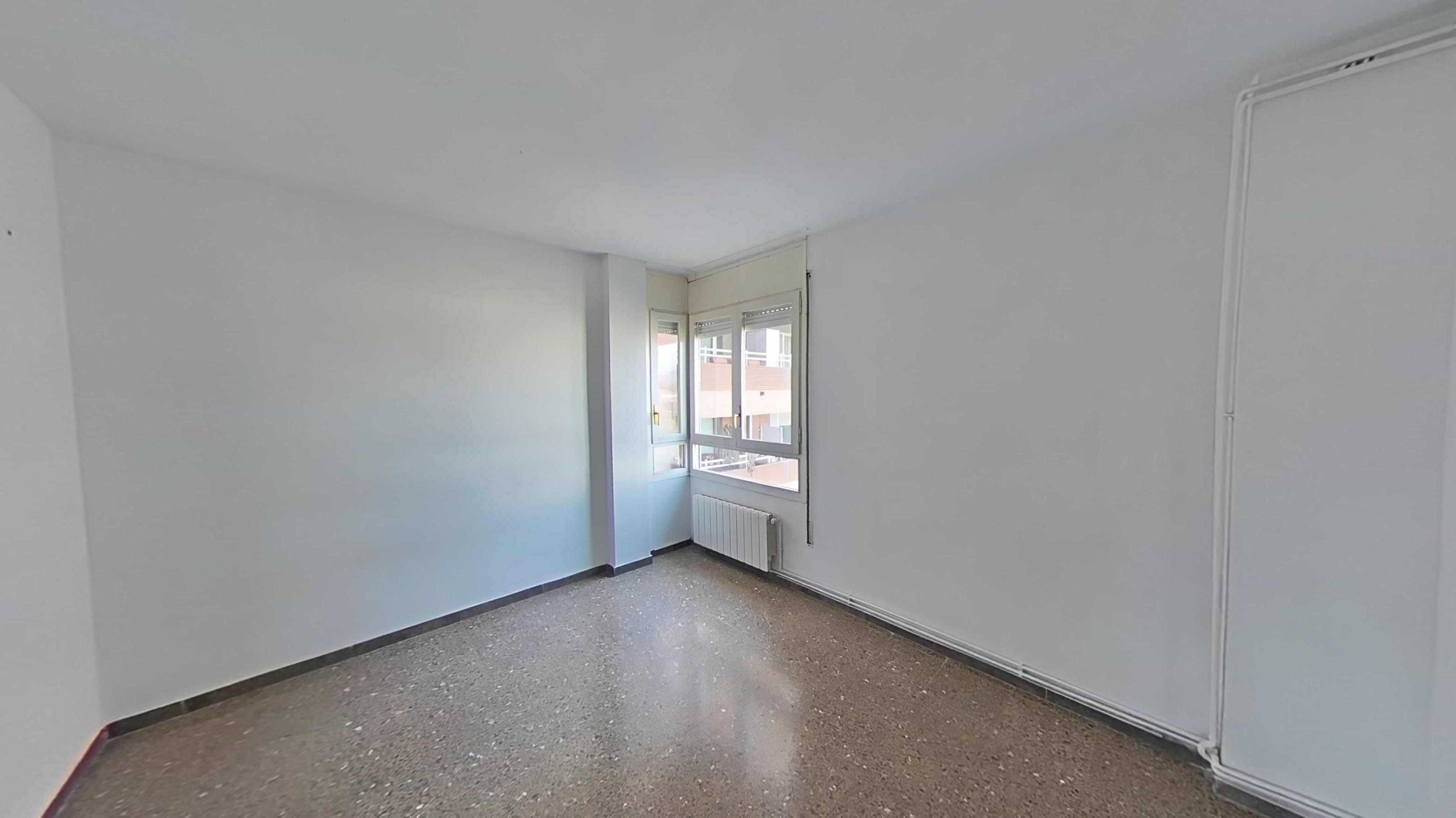 Imagen 17 Piso en venta en Sabadell / Junto a Parc Tauli