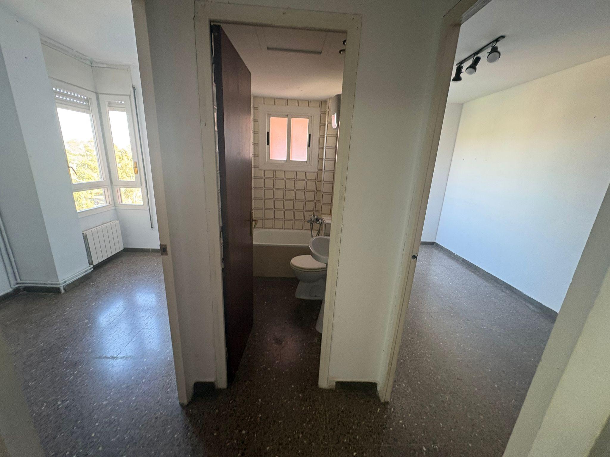 Imagen 22 Piso en venta en Sabadell / Junto a Parc Tauli