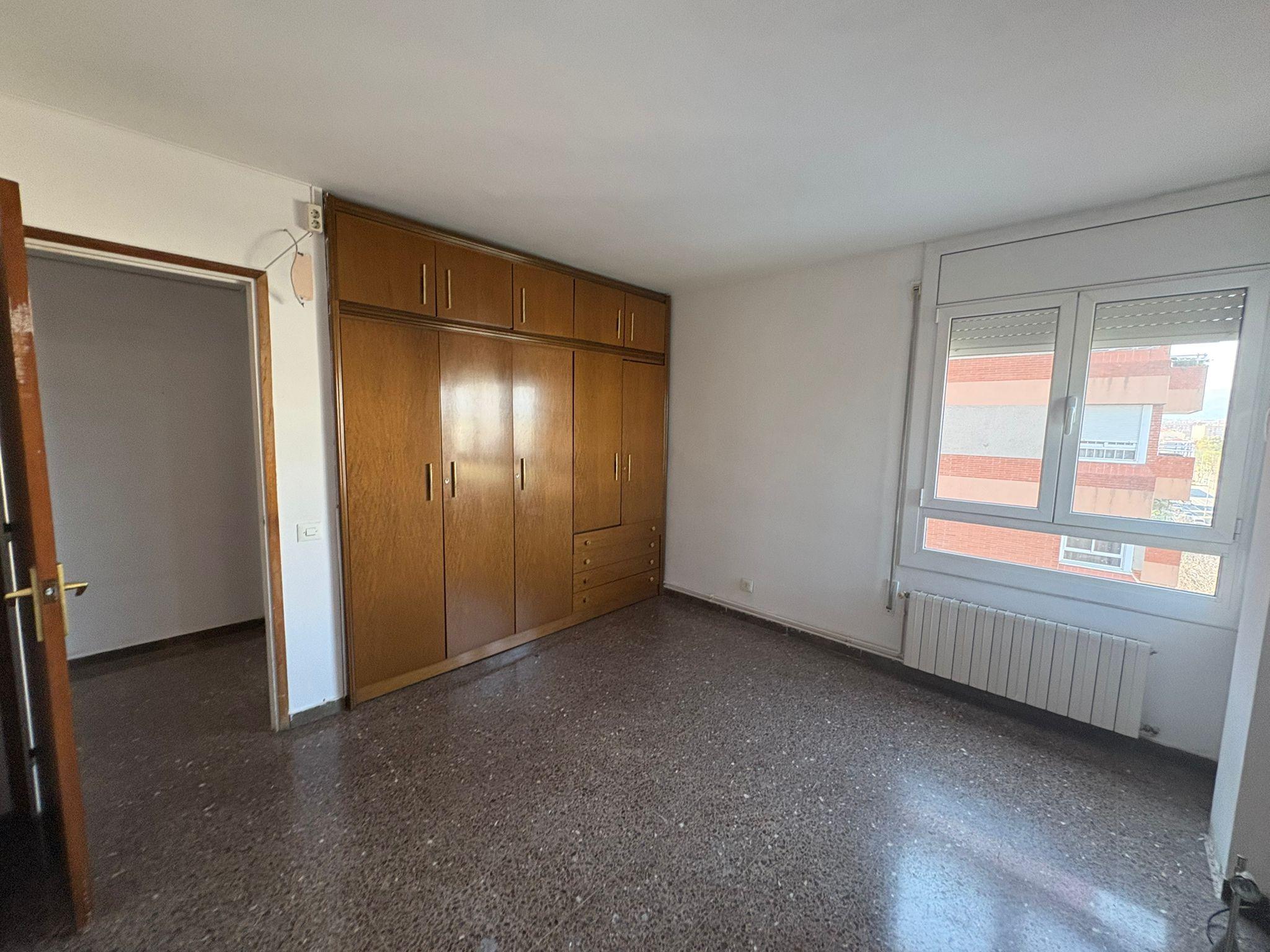 Imagen 5 Piso en venta en Sabadell / Junto a Parc Tauli