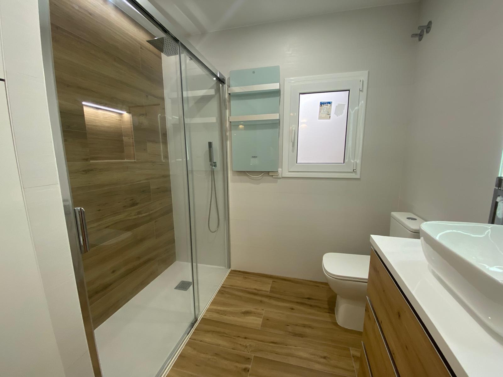 Imagen 8 Piso en venta en Sabadell / Poblenou junto al centro Civic 