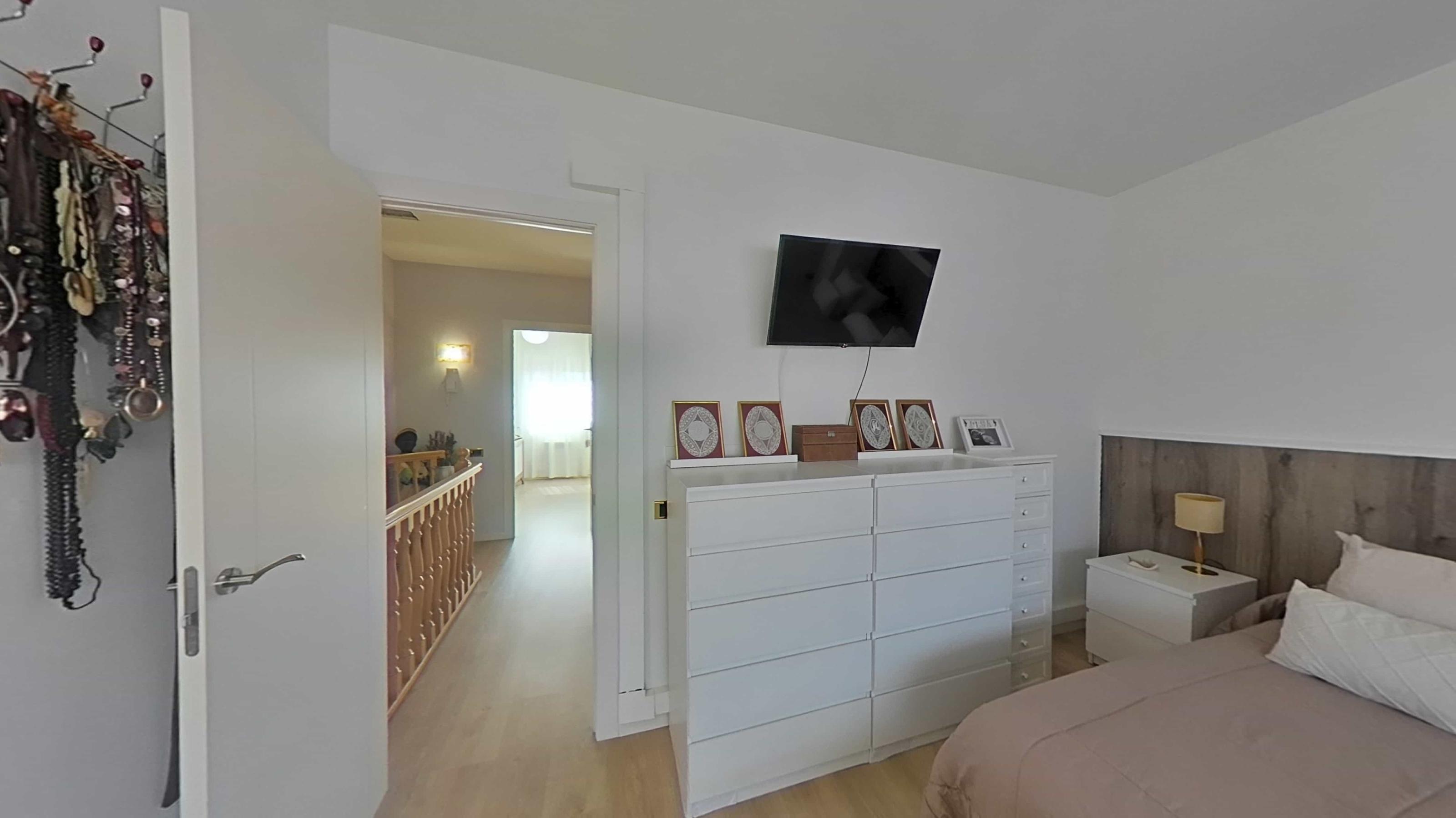 Imagen 38 Casa Adosada en venta en Sabadell / Poblenou junto al centro Civic 