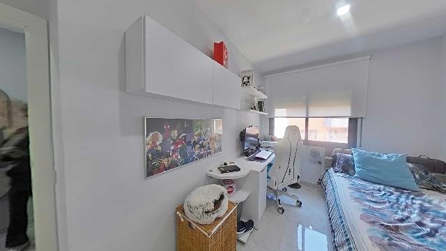 Imagen 17 Inmueble 301946 - Piso en venta en Montcada I Reixac / Junto al Lidl. Finca semi-nueva con parquing incluido.