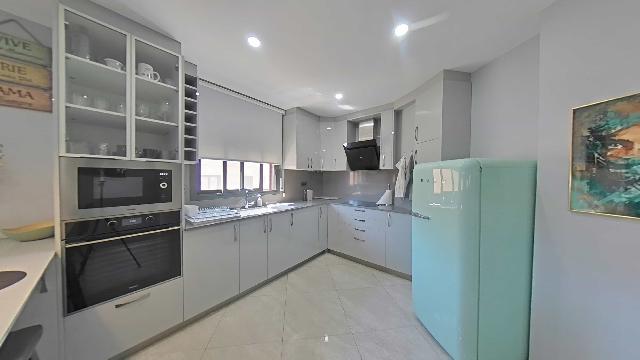 Imagen 6 Inmueble 301946 - Piso en venta en Montcada I Reixac / Junto al Lidl. Finca semi-nueva con parquing incluido.