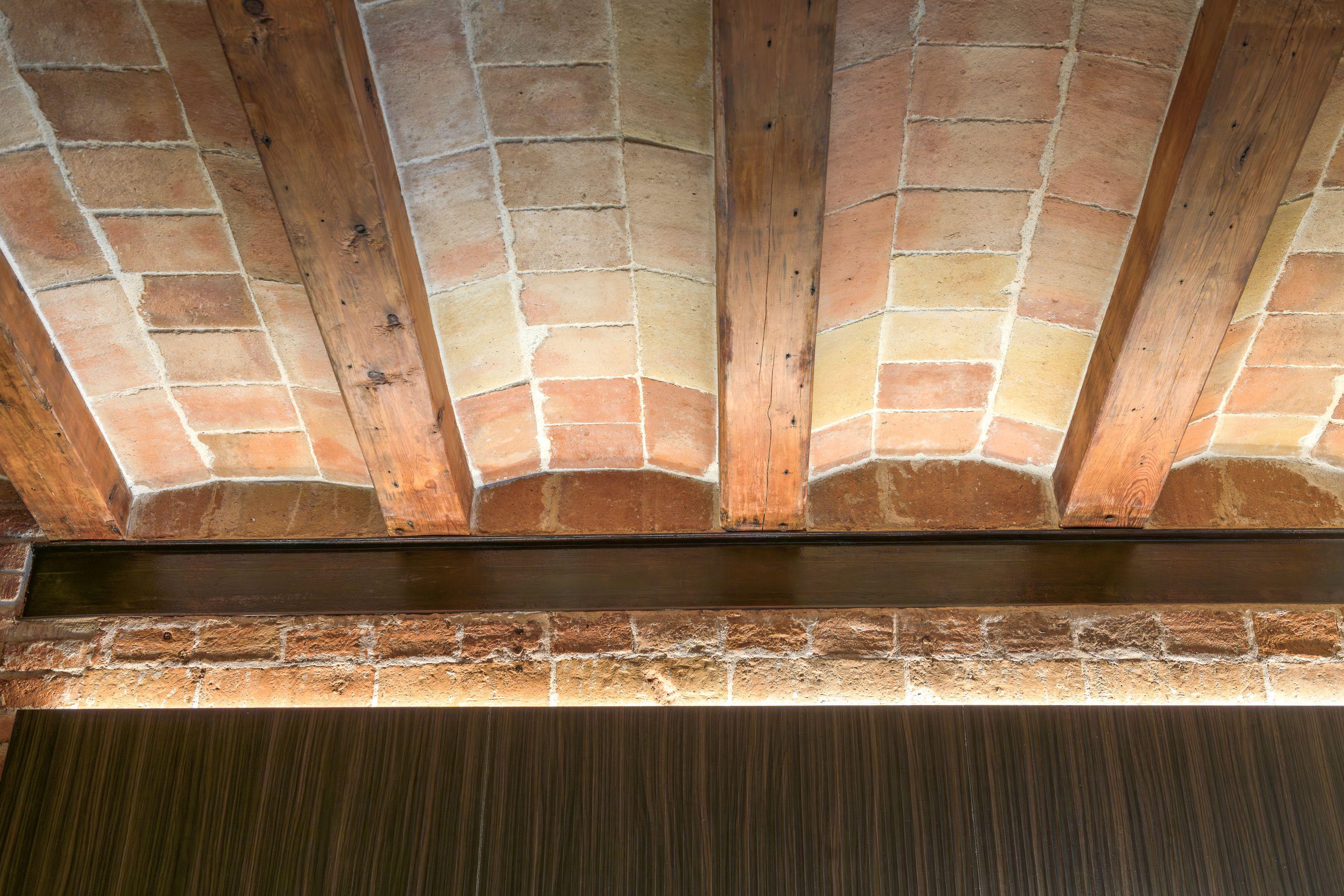 Imagen 21 Piso en venta en Barcelona / Gran Via de Les Corts Catalanes - Villarroel