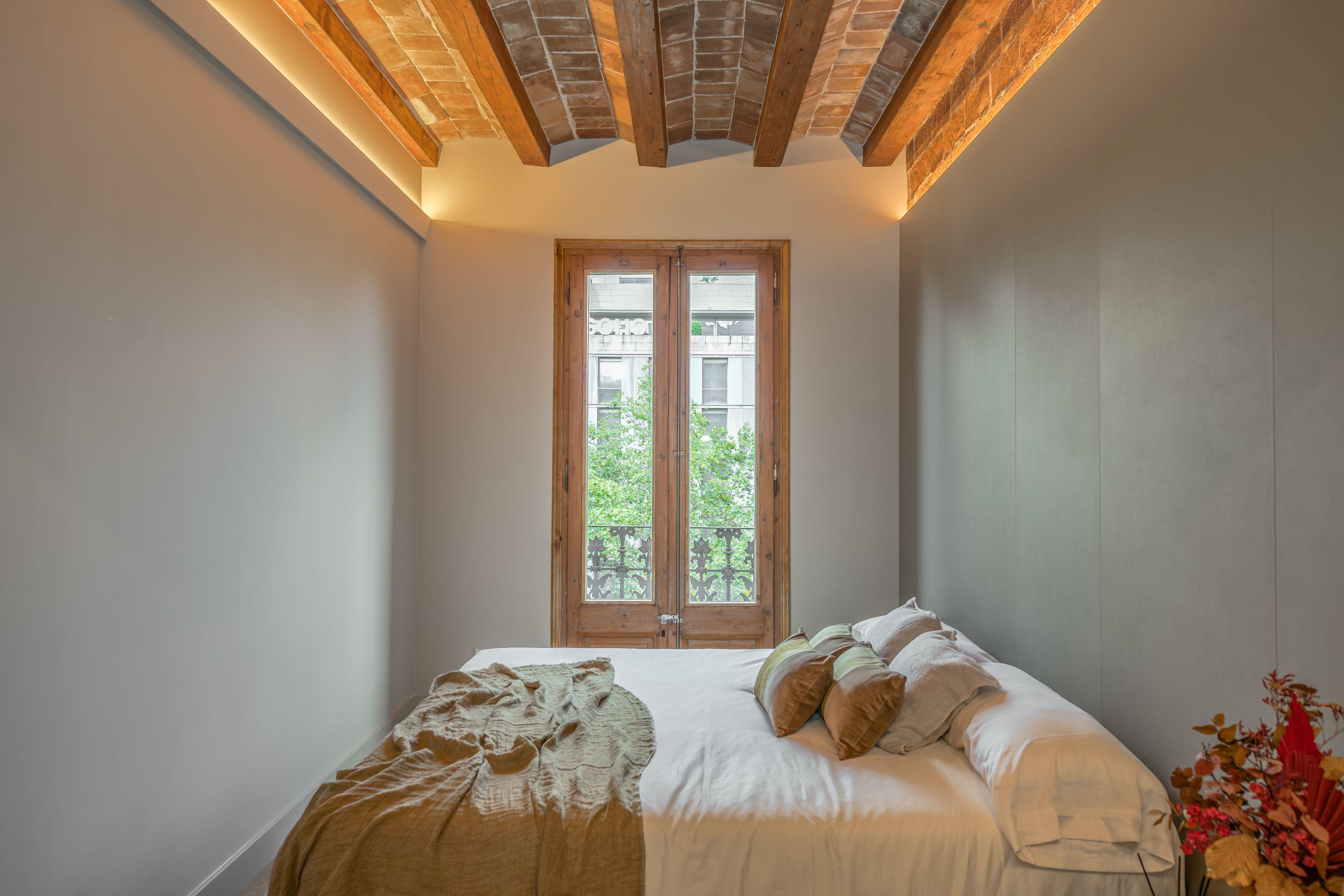 Imagen 8 Piso en venta en Barcelona / Gran Via de Les Corts Catalanes - Villarroel