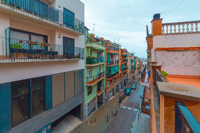 Imagen 36 Inmueble 299166 - Casa en venta en Barcelona / Alavarado frente metro L3 Roquetes