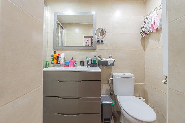 Imagen 11 Inmueble 299166 - Casa en venta en Barcelona / Alavarado frente metro L3 Roquetes