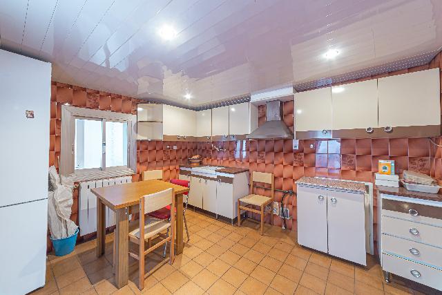 Imagen 8 Inmueble 299166 - Casa en venta en Barcelona / Alavarado frente metro L3 Roquetes