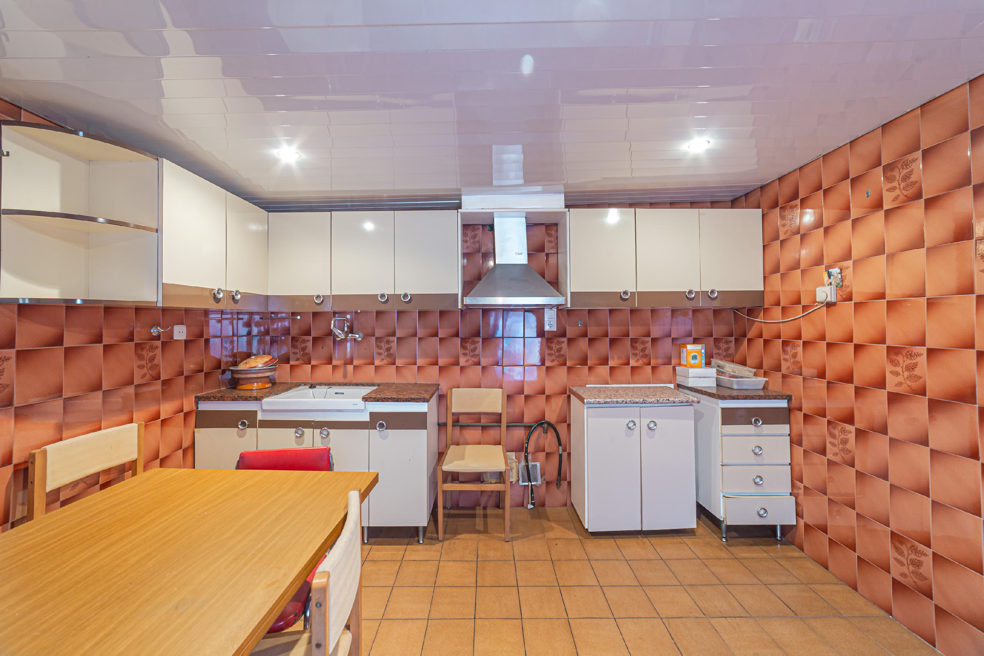 Imagen 13 Casa en venta en Barcelona / Alavarado frente metro L3 Roquetes