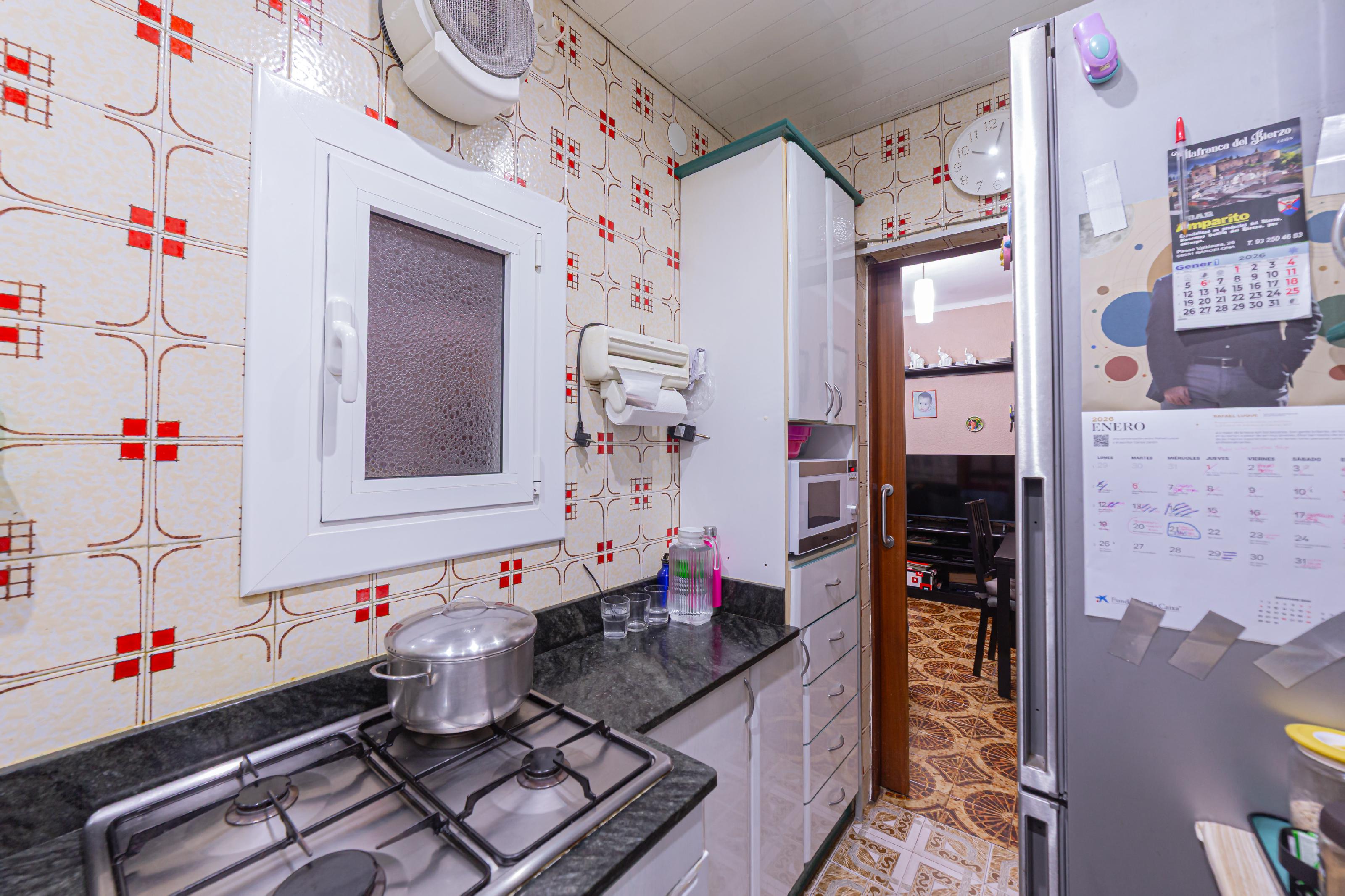 Imagen 14 Casa en venta en Barcelona / Alavarado frente metro L3 Roquetes