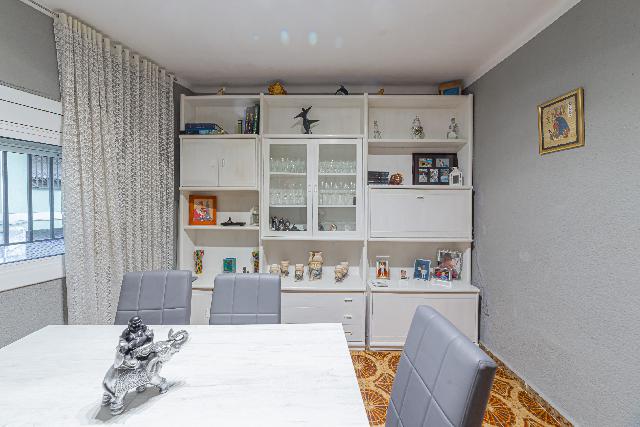 Imagen 19 Inmueble 299166 - Casa en venta en Barcelona / Alavarado frente metro L3 Roquetes
