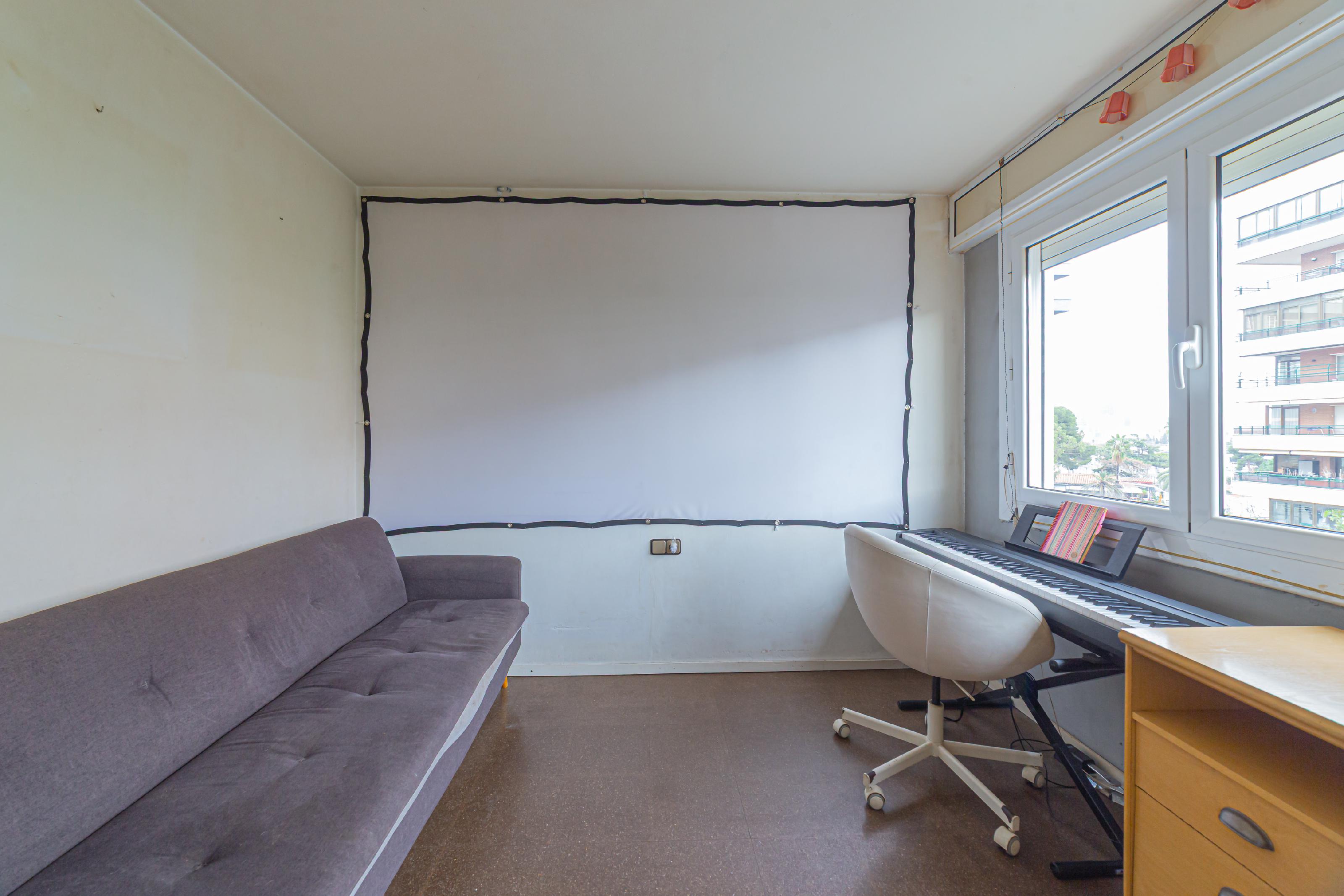 Imagen 11 Piso en venta en Barcelona / Av. Xile - Club Esportiu Laietà