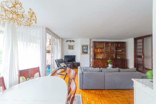 Imagen 18 Inmueble 299547 - Piso en venta en Barcelona / Av. Xile - Club Esportiu Laietà