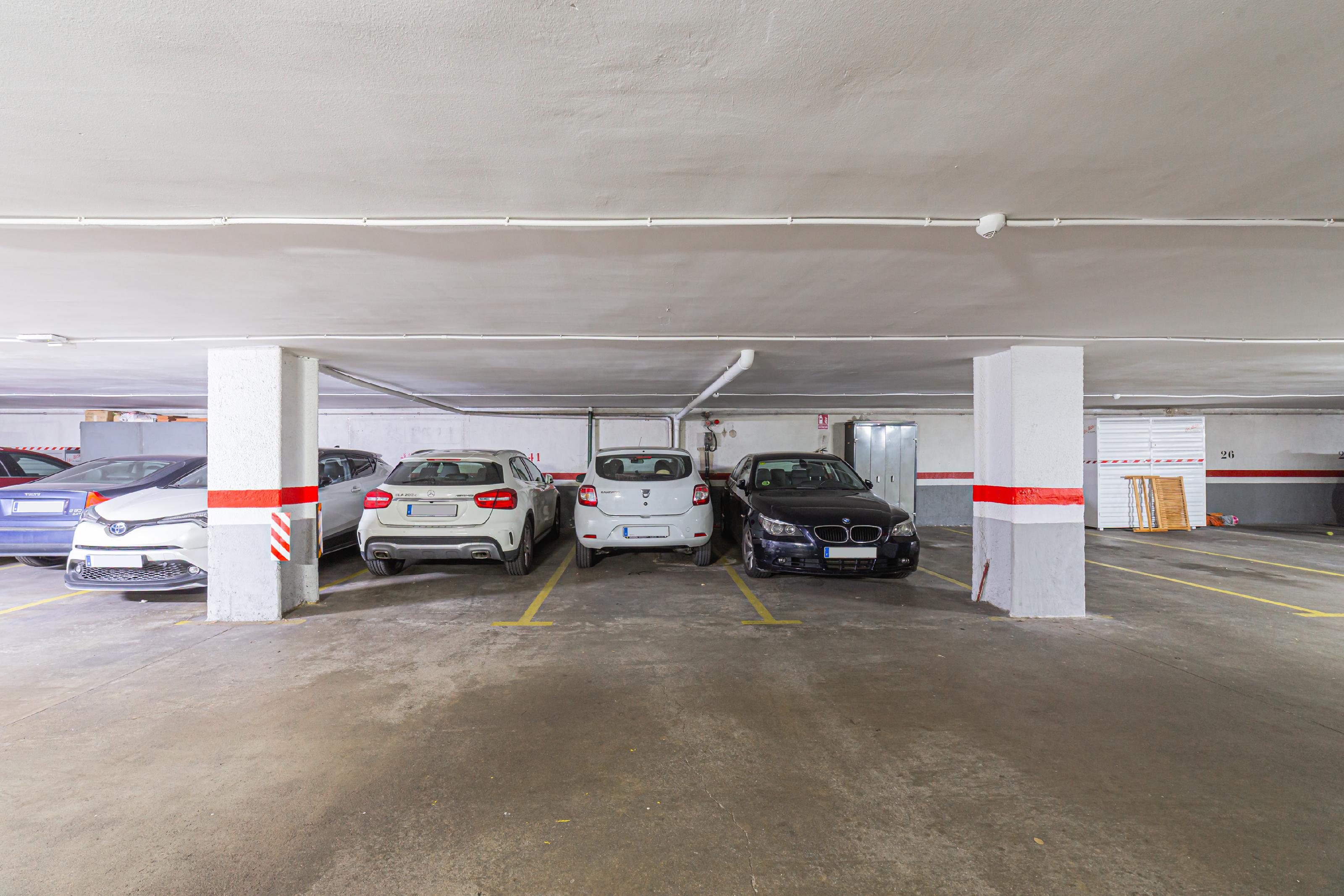 Imagen 36 Piso en venta en Barcelona / Av. Xile - Club Esportiu Laietà