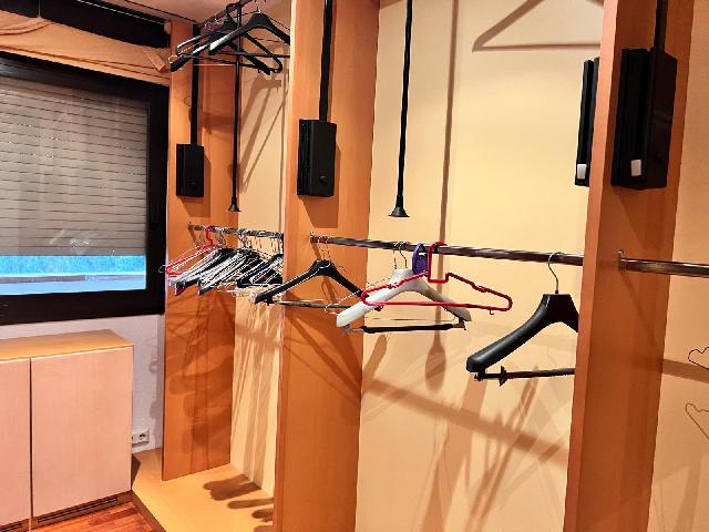 Imagen 9 Inmueble 299883 - Piso en venta en Barcelona / Junto Vall d, Hebron 