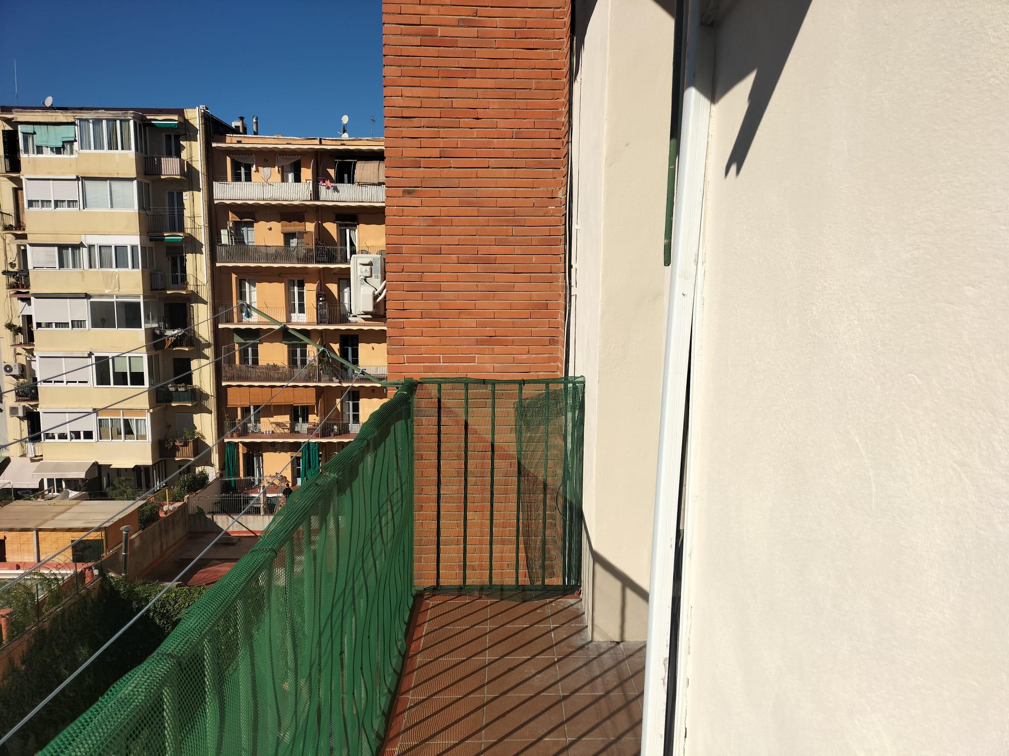Imagen 1 Piso en venta en Barcelona / Viladomat - Provença
