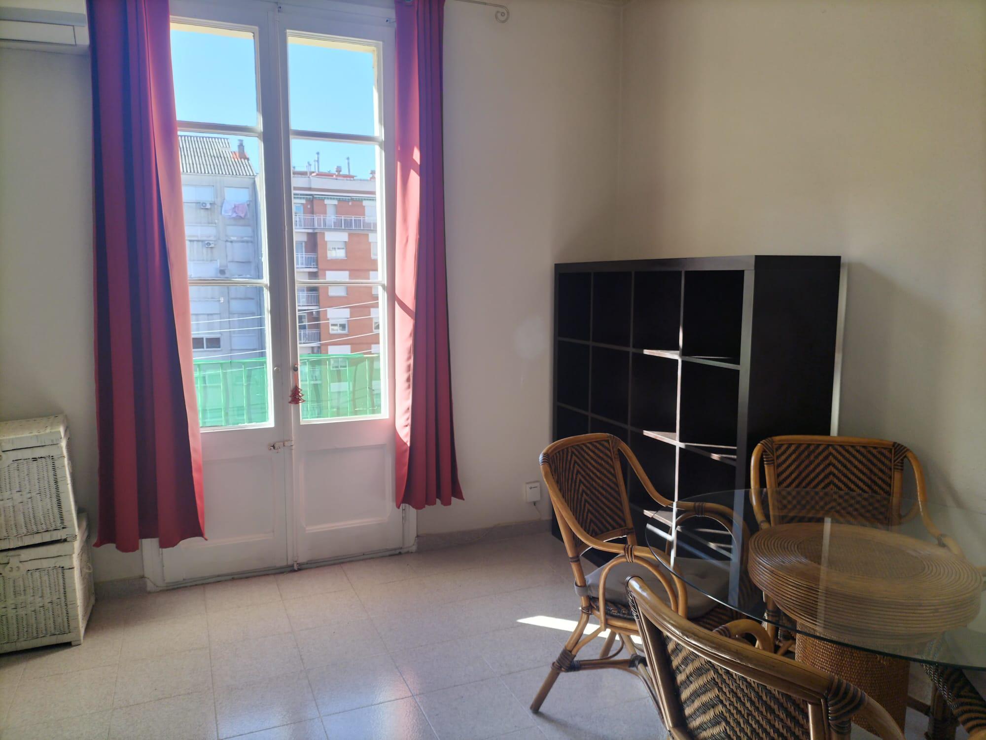 Imagen 8 Piso en venta en Barcelona / Viladomat - Provença