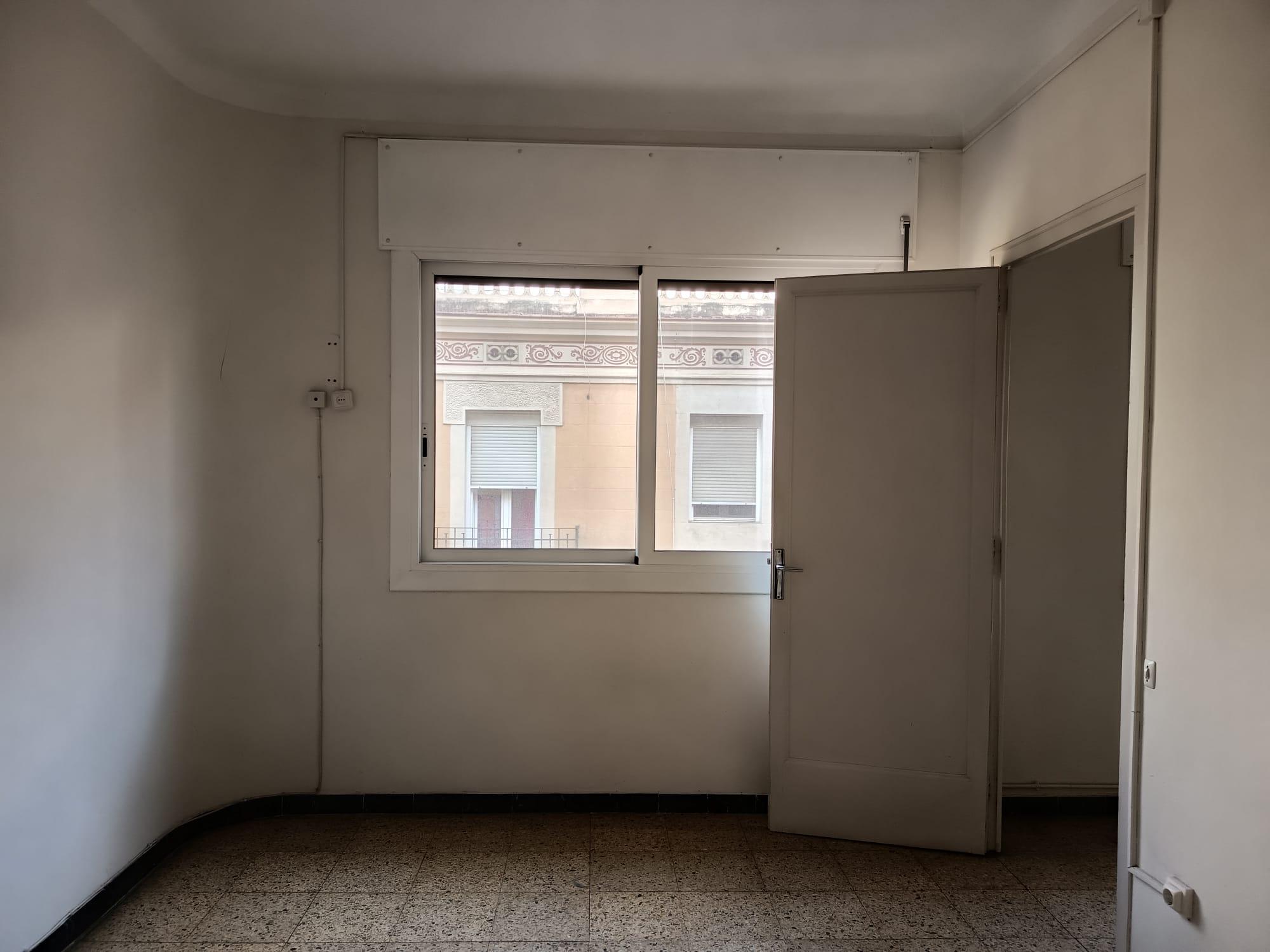 Imagen 6 Piso en venta en Barcelona / Violant d´Hongria - Juan de Sada