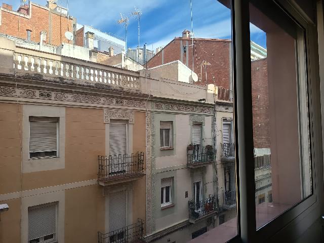 Imagen 3 Inmueble 300730 - Piso en venta en Barcelona / Violant d´Hongria - Juan de Sada