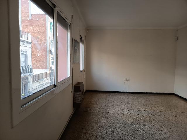 Imagen 9 Inmueble 300730 - Piso en venta en Barcelona / Violant d´Hongria - Juan de Sada