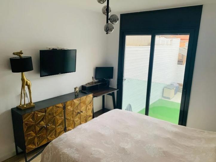 Imagen 20 Dúplex en venta en Barcelona / Calle Pavia - Sants Badal