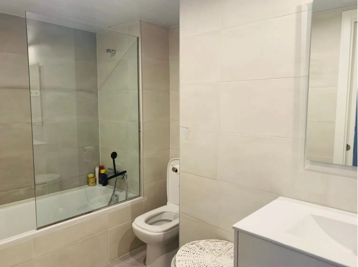 Imagen 30 Dúplex en venta en Barcelona / Calle Pavia - Sants Badal