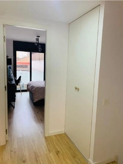 Imagen 18 Dúplex en venta en Barcelona / Calle Pavia - Sants Badal