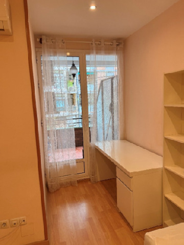 Imagen 2 Inmueble 302074 - Piso en venta en Barcelona / Calle Mallorca - Camp de lArpa