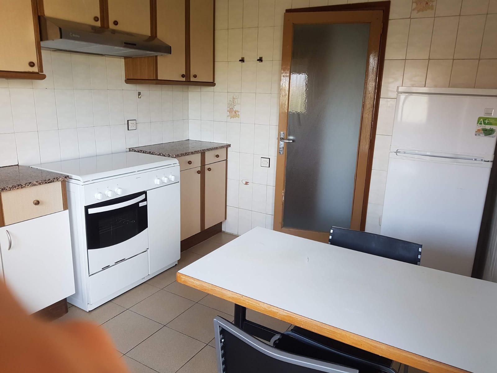 Imagen 8 Piso en venta en Girona / Pis molt centric de 96m2 al costat del Parc Migdia