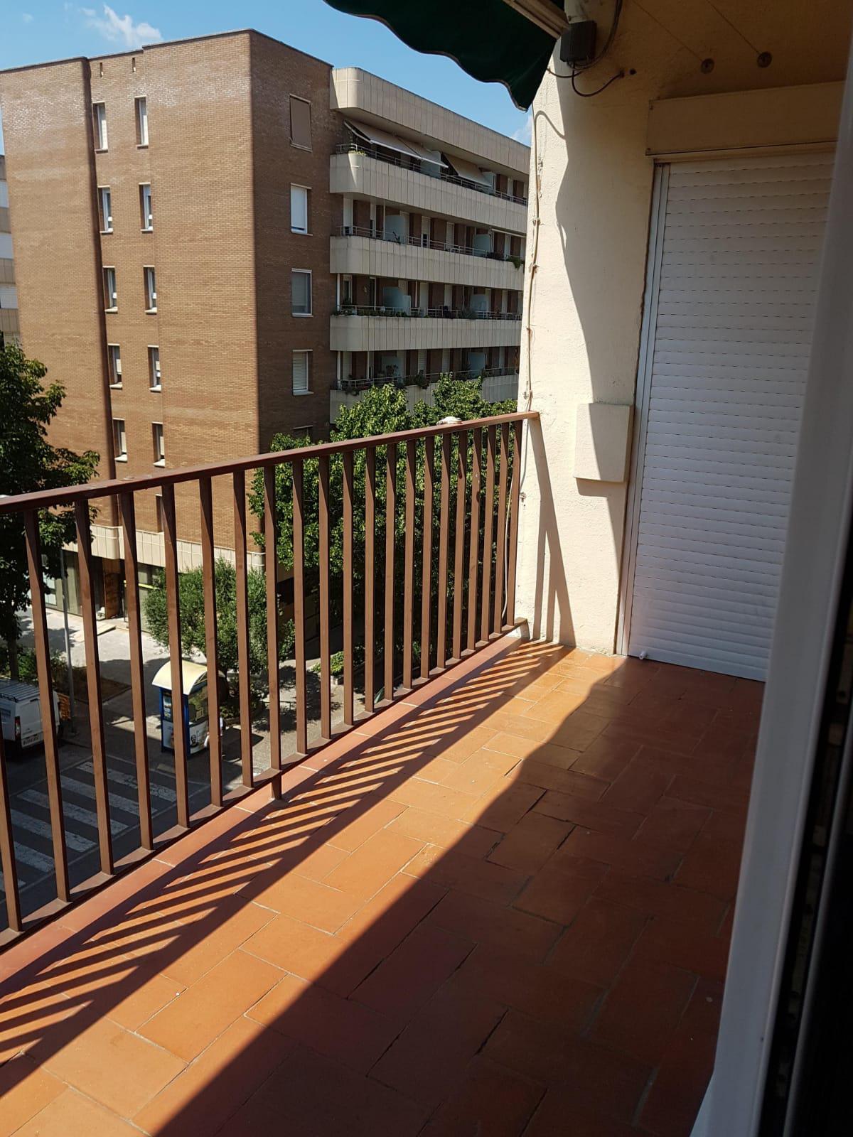Imagen 2 Piso en venta en Girona / Pis molt centric de 96m2 al costat del Parc Migdia