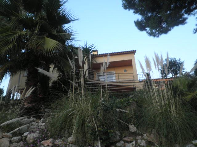 Imagen 1 Inmueble 241886 - Casa Aislada en venta en Lloret De Mar / Urbanitzacio Canyelles de Lloret de Mar