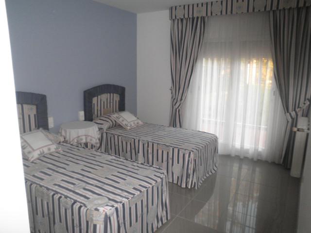 Imagen 15 Casa Aislada en venta en Lloret De Mar / Urbanitzacio Canyelles de Lloret de Mar