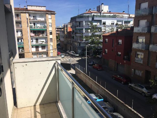 Imagen 6 Inmueble 243356 - Piso en venta en Girona / Pis semi-nou de 102m2 al costat del Col·legi Marta Mata